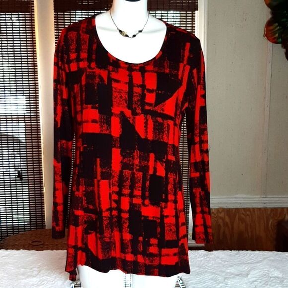 Cato  Womans Red  Black Print Long SleeveTop M - Picture 1 of 9